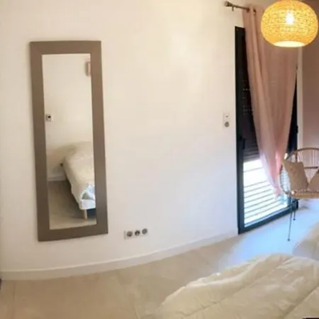 For 4 Ou 6 People In The Heart Of Porto-vecchio Lägenhet